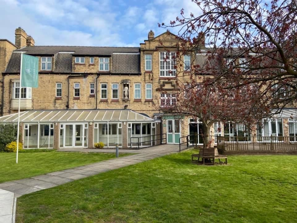 Endsleigh Park Hotel Kingston upon Hull Exteriör bild